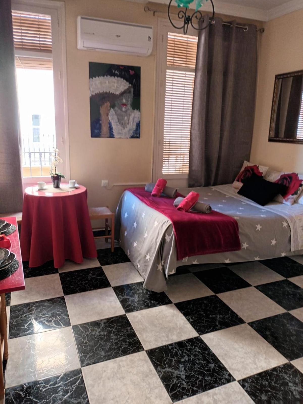 Apartamentos Oscar กรานาดา ห้อง รูปภาพ